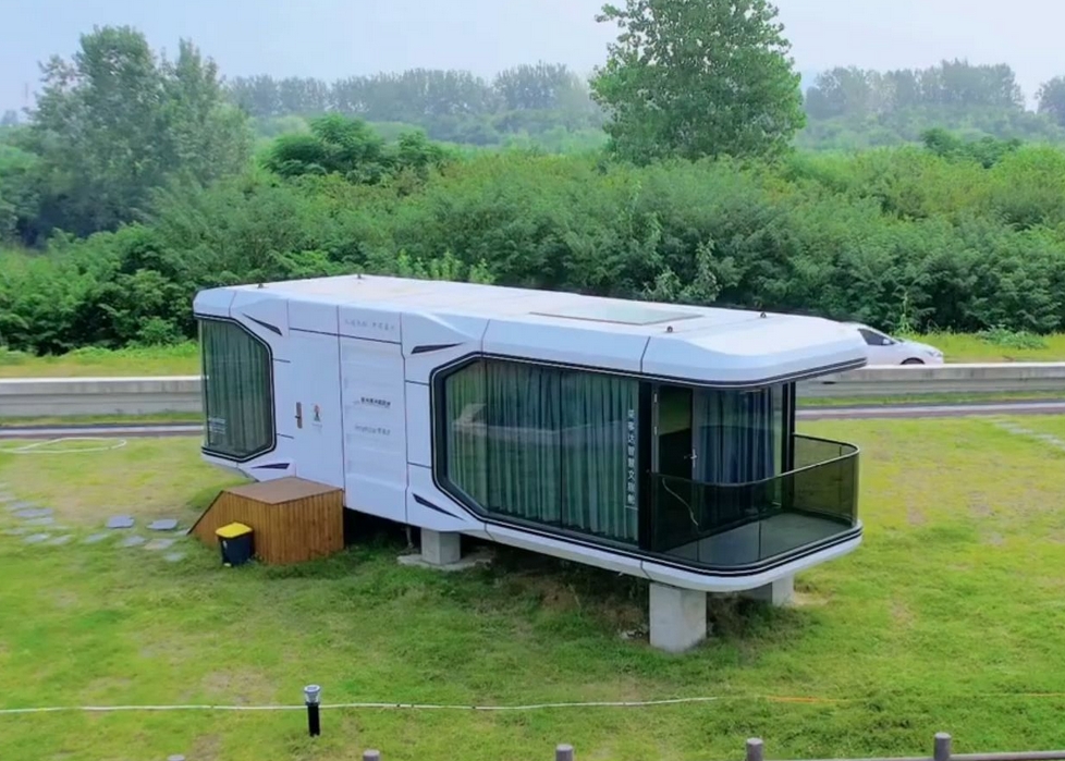 太空舱民宿：科技与舒适的未来之居，引领环保住宿新潮流